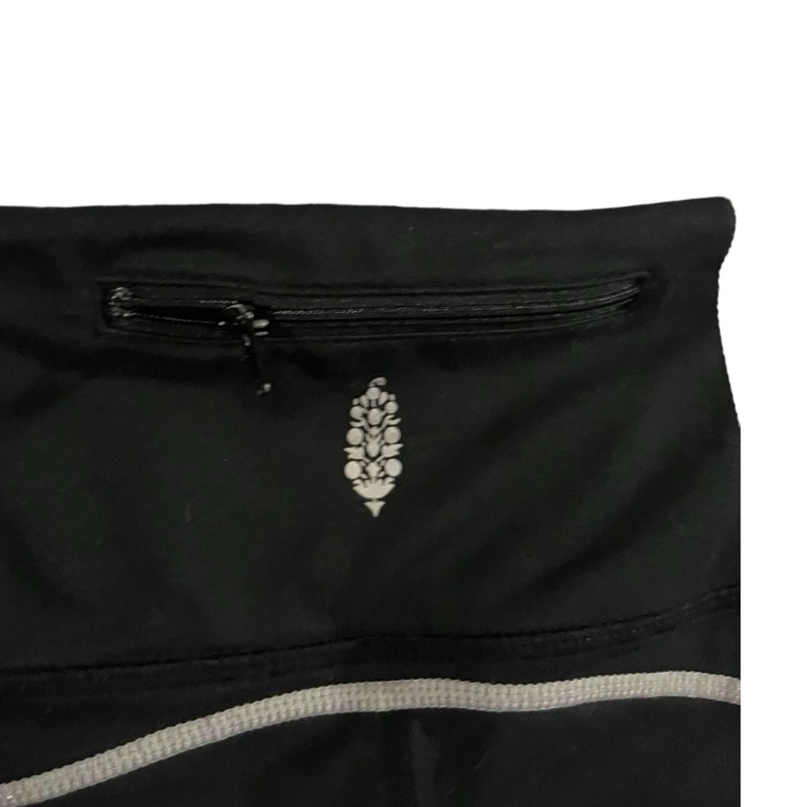 free-people-movement euc black and white leggings