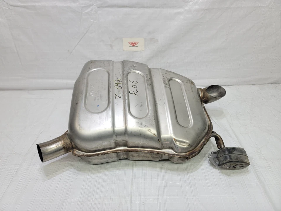 2017-2019 Volkswagen Golf Sportswagen 1.8L AWD Rear Left Exhaust Muffler OEM - Изображение 2 из 4