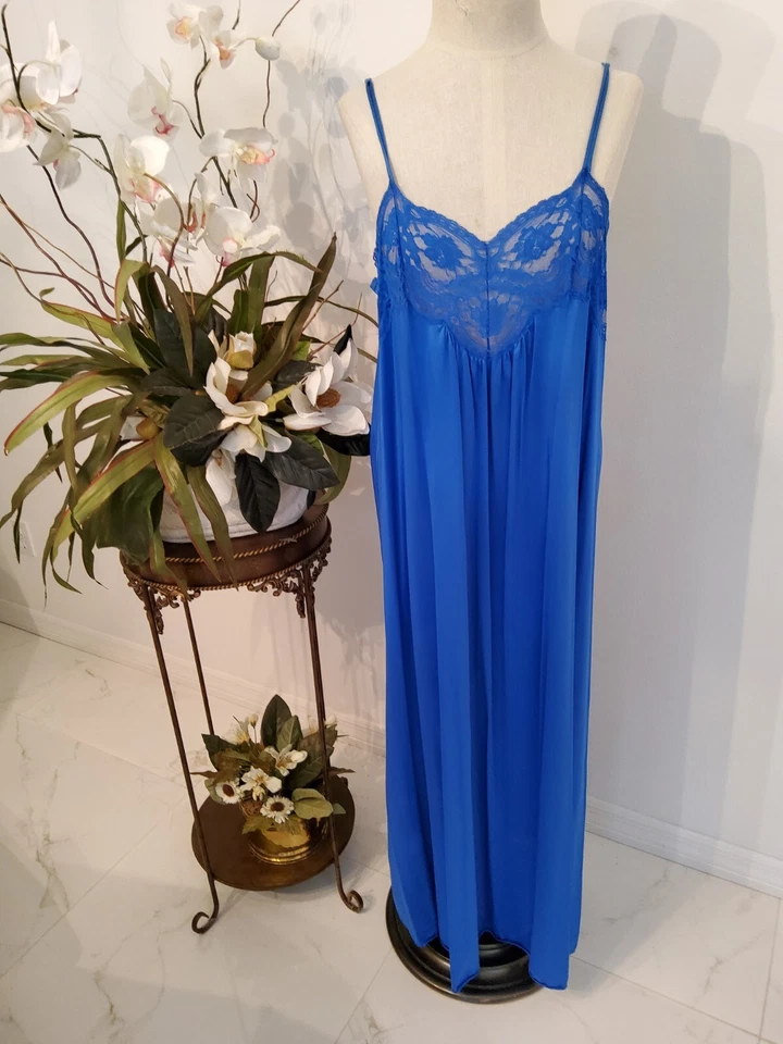 CAMISÓN OLGA VINTAGE PEIGNOIR 2 PIEZAS AZUL REAL DISEÑO RARO SUELTO TALLA PEQUEÑA Foto 4 de 4
