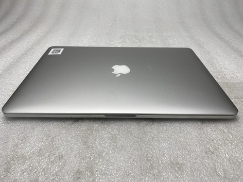 Apple MacBook Pro A1398 2015 Core i7-4870HQ 2.5GHz 16GB RAM 251GB SSD Good - Picture 6 of 9