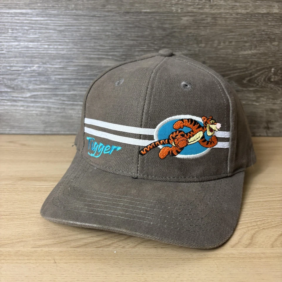 DE COLECCIÓN Disney Tigger Sombrero Gorra Correa Trasera Bordada Para Hombres Winnie the Pooh Años 90 Foto 3 de 4