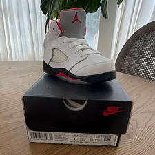 Jordan Air Jordan 5 Retro (TD) Toddler Sneakers White/Red/Black US 6 EU 22