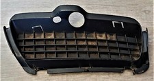 VW Golf III Gitter Blenden Lüftungsgitter Stoßstange Stoßfänger vorne 1H6853665