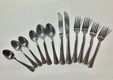 Vintage Rogers Stainless Steel Flatware Victory Lot Of 12 Pieces Korea