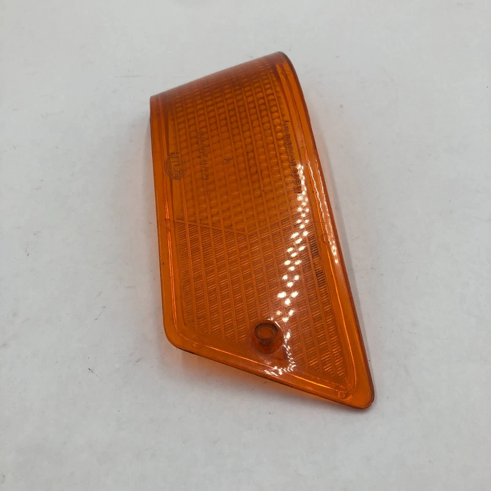 Genuine Mercedes Hanomag F45 F65 Front Right Indicator Glass Indicator Hella ... - Image 4 of 4