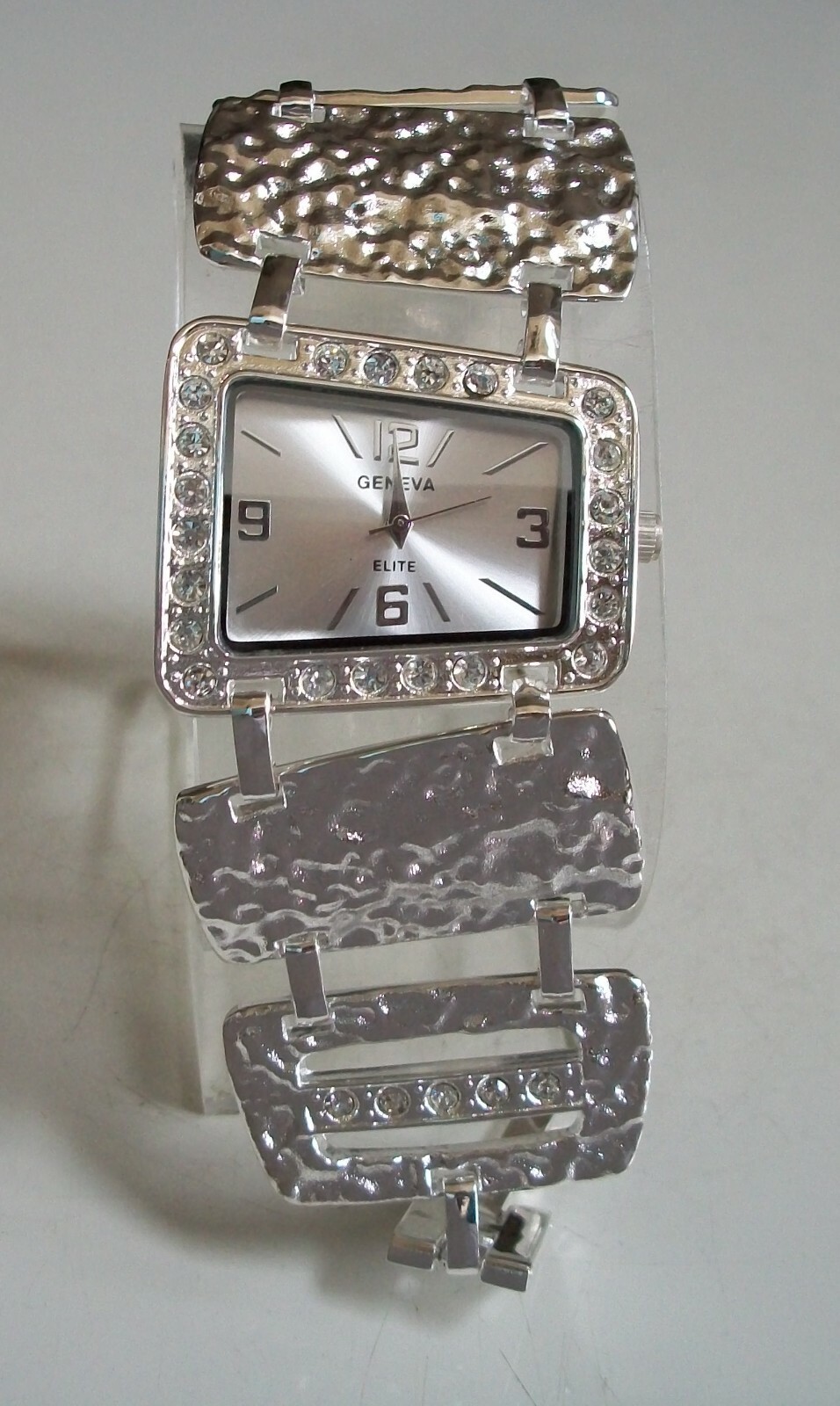 WOMEN'S SILVER FINISH NUGGET LOOK RHINESTONE FASHION DRESSY/CASUAL WATCH 