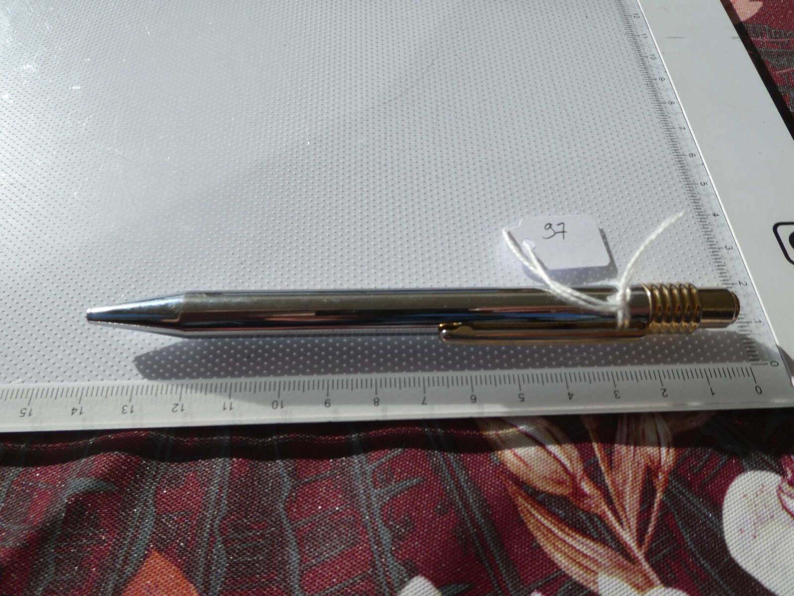 Picture 4 of 5