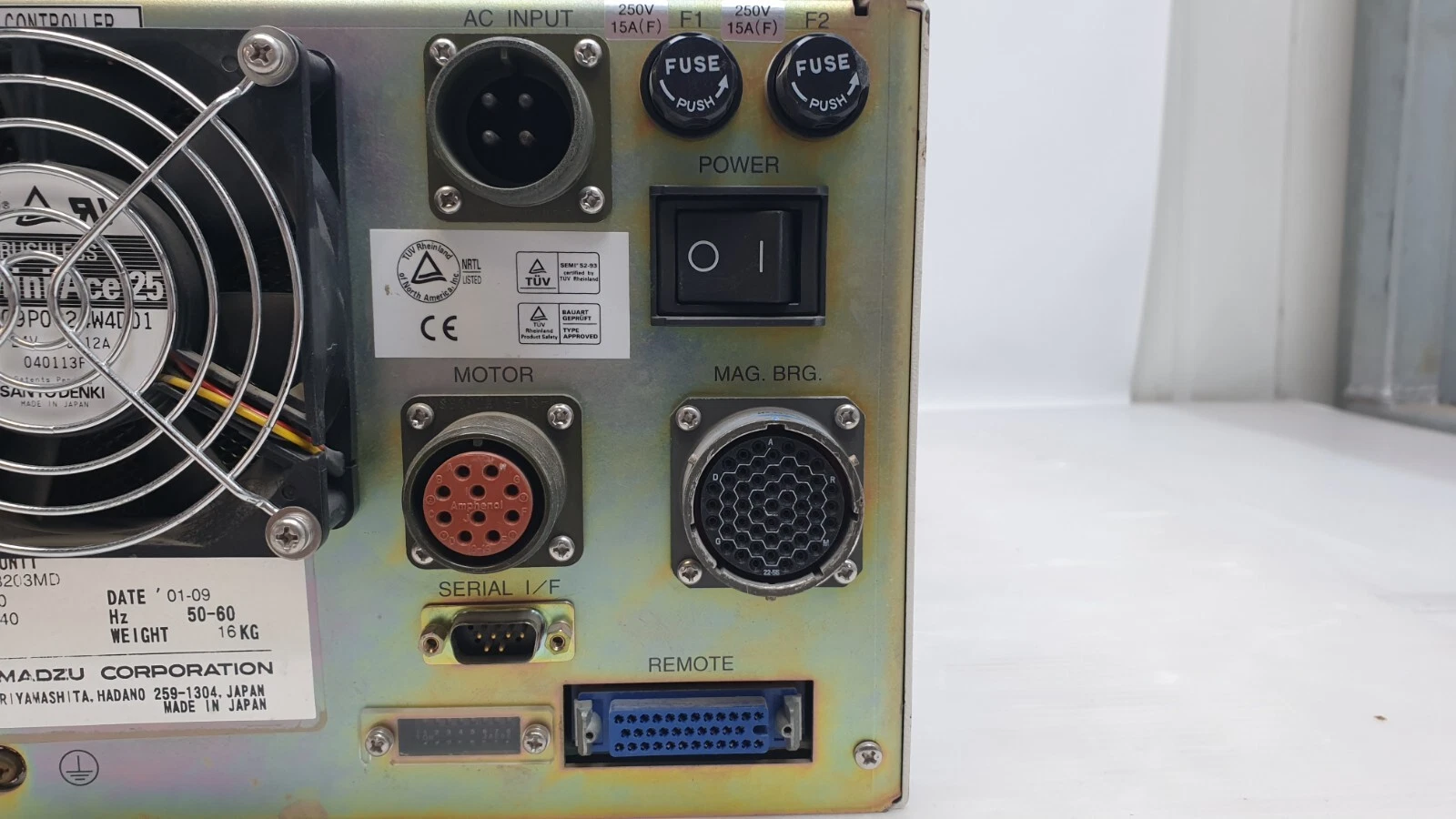 EI-3203MD rear connectors: AC input, 15 A fuses, power switch, MOTOR, MAG. BRG., D-sub, REMOTE