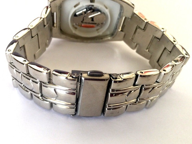 decade quartz watch
