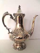 King Francis Reed & Barton Silverplate 1650 Large Coffee Pot Kettle Vintage Wow!