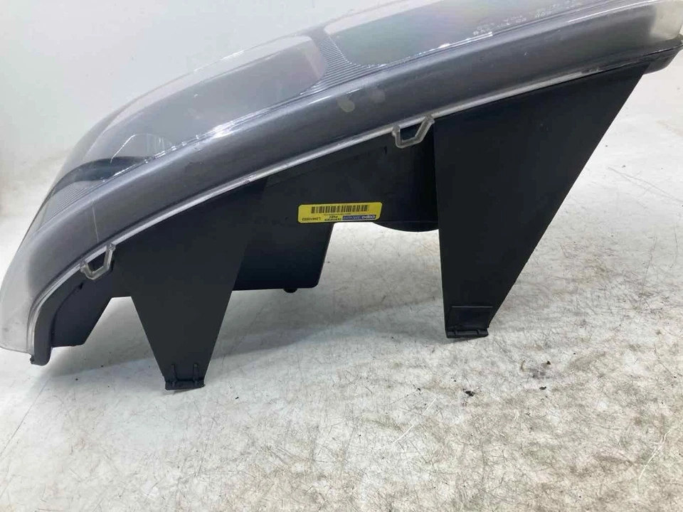 03-24 GMC VAN SAVANA 2500 Conjunto de faros lado del pasajero derecho Foto 3 de 4