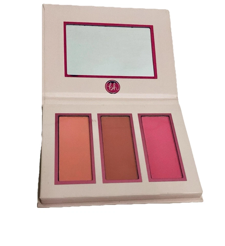 BH COSMETICS MRS. BELLA ROSY 3-COLOR BLUSH TRIO PALETTE - Image 2 of 4