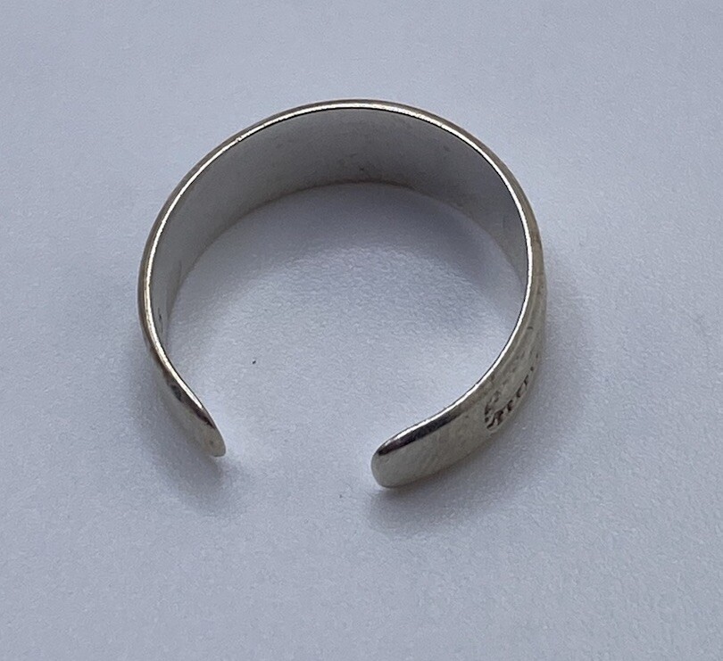 STERLING SILVER 925 PATTERNED DOME TOE RING SIZE … - image 2