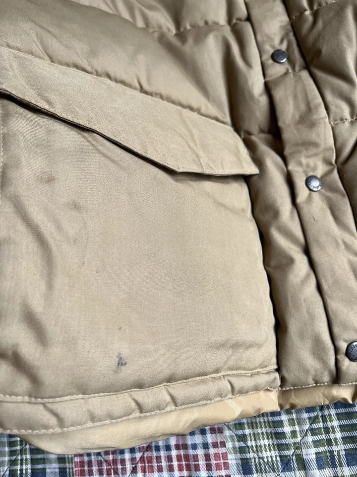 Vintage Cabela’s Waterfowl Down Tan Men’s Size 2XL Hunting Fishing Outdoor Vest - Image 4 of 4