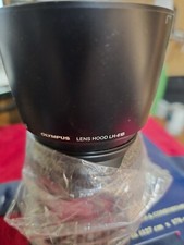 Olympus LH-61B Lens Hood for Zuiko Digital 40-150mm 1:3.5-4.5 Lens