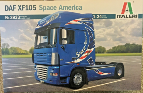 1/24 DAF XF105 "Space America" Semi-Truck -  NEW Italeri 3933 - Afbeelding 1 van 7