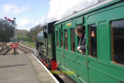 Foto 6x4 Abfahrt Havenstreet eine Isle of Wight Dampfeisenbahn Zug depa c2010