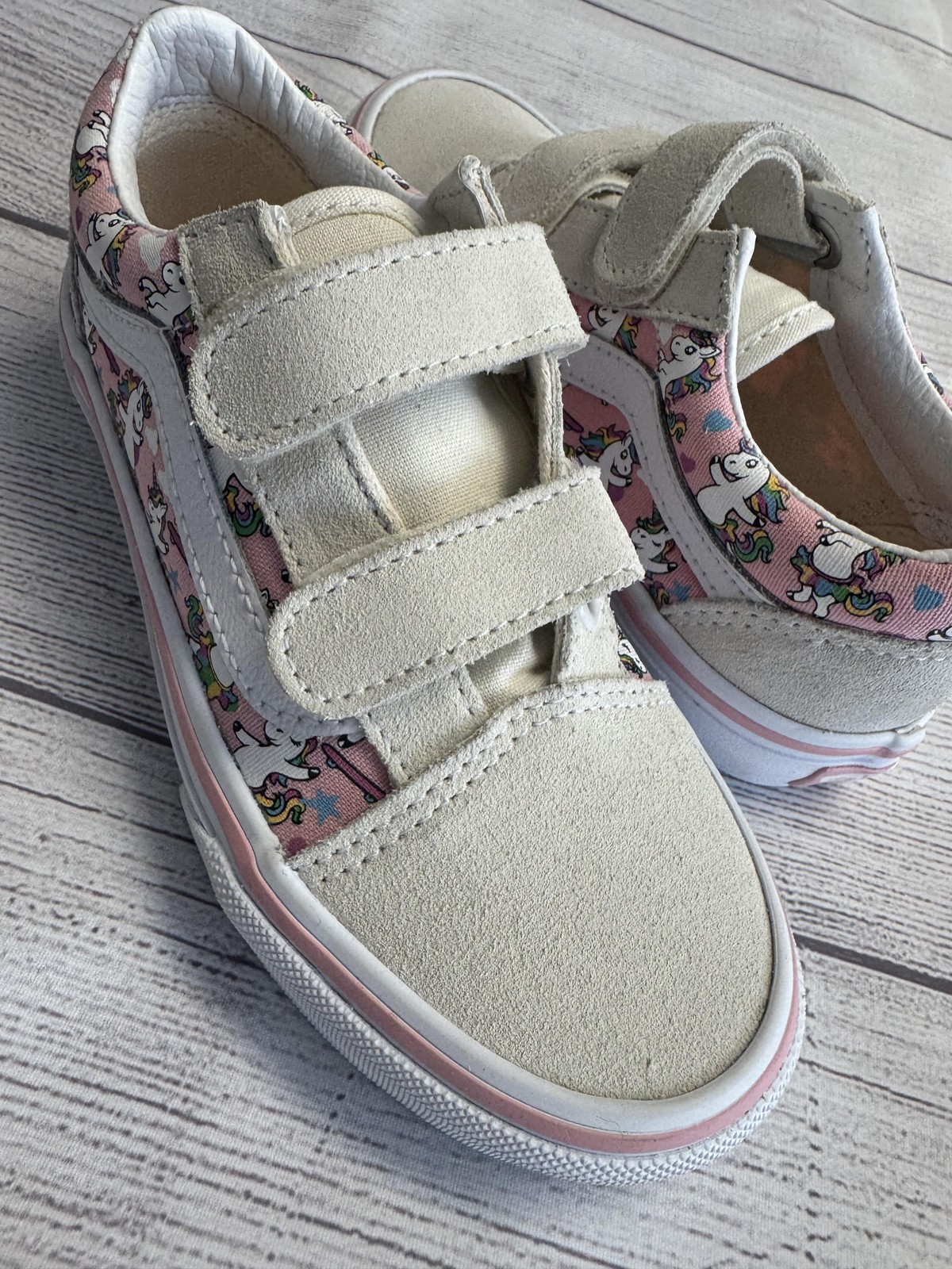 Vans Old Skool V Shoes Kids Size 13 Unicorn Rainbow Skaticorn Strap Pink