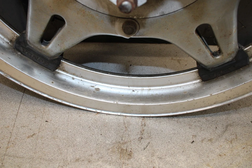 Honda CB750F Super Sport 1977-78 2,15" x 18" rueda trasera 4226 ABD Foto 4 de 4