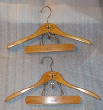 2 Old Vintage Wooden Setwell Wood Coat Jacket Suit Pants Clamp Combo Hangers