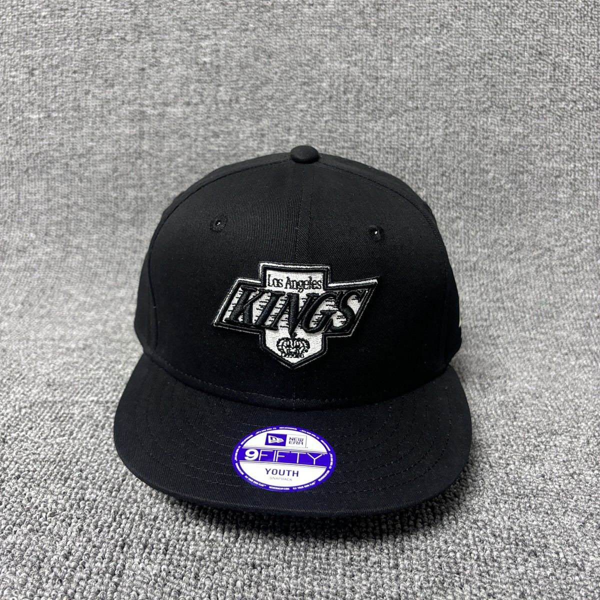 New Era 9FIFTY Los Angeles Kings NHL Hockey Youth Snapback Hat Black