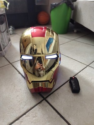 Iron Man Helm mit Fernbedienung, Voice Control und Touch Sensor.