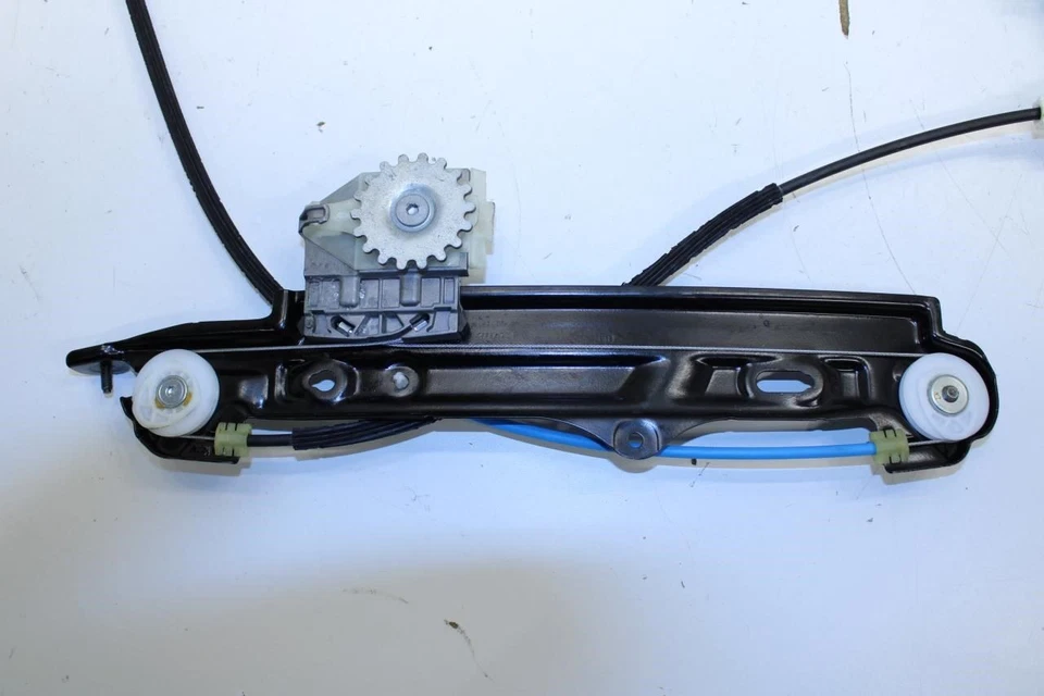 15-2016 BMW 435I Gran Coupe Rear Left Door Window Regulator w/ Motor 51357365257 - Image 4 of 4