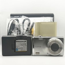 FUJIFILM FINEPIX F70EXR Compact Digital Camera Tested with Box