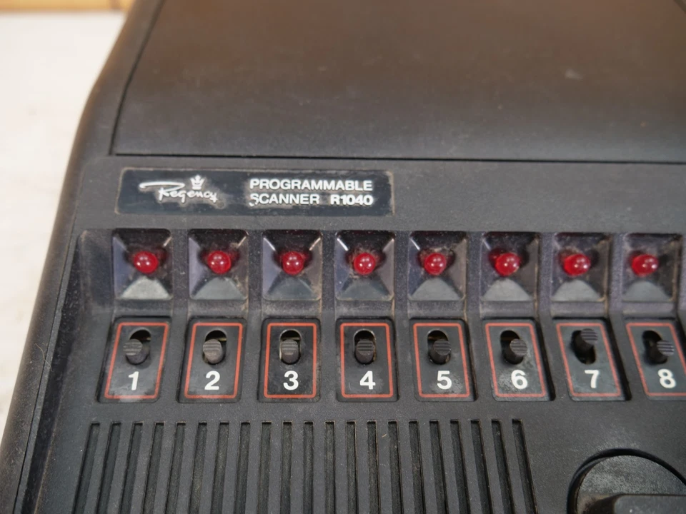 Vintage REGENCY Programable Scanner # R1040 Tested & Working - Image 2 of 4