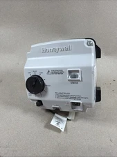 TESTED🔥🔥 Honeywell Water Heater Gas Valve WV8840A1057 (#20)