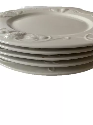 Red Cliff Ironstone "Grapes" Embossed White Dinner Plates Vintage Set of 5 EUC