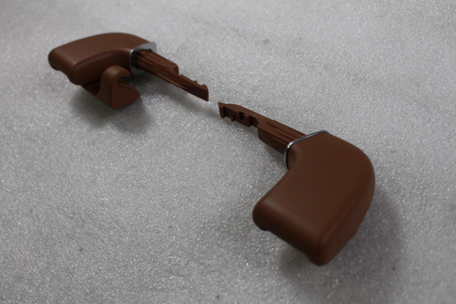 Bentley Bentayga, RH, Right, Rear Roof Handle, Used