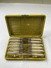 (12) Meriden Cutlery Co Mother of Pearl Handle Knives Set Ornate Carved Vintage