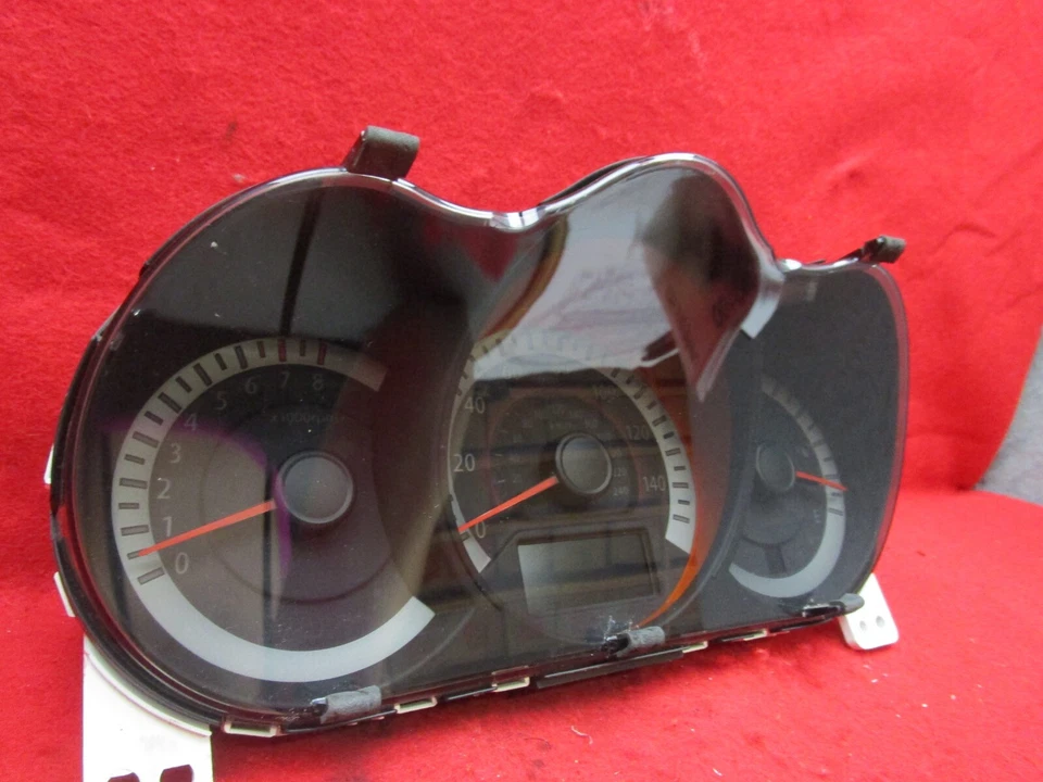 2010 Kia Forte Koup SX 2.4L Speedometer Instrument Gauge Cluster PN 94031-1M041 - Image 3 of 4