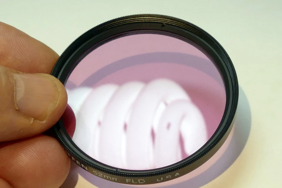 TIFFEN 52mm Filter FLD F-LD  made in USA Fluorescent for Daylight Film - Image 2 of 4