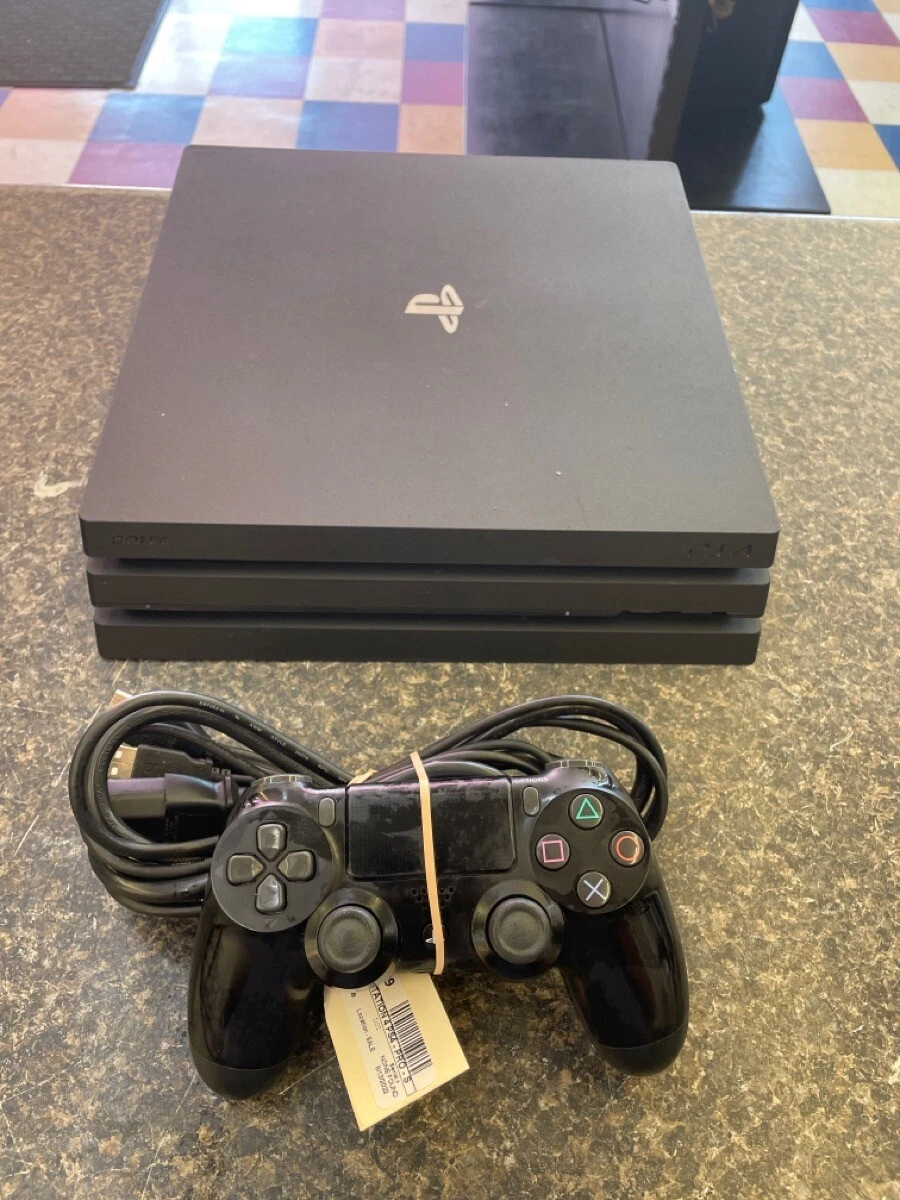 SONY PS4 - PRO - SYSTEM - CUH-7015B - 1TB (PS3010260)