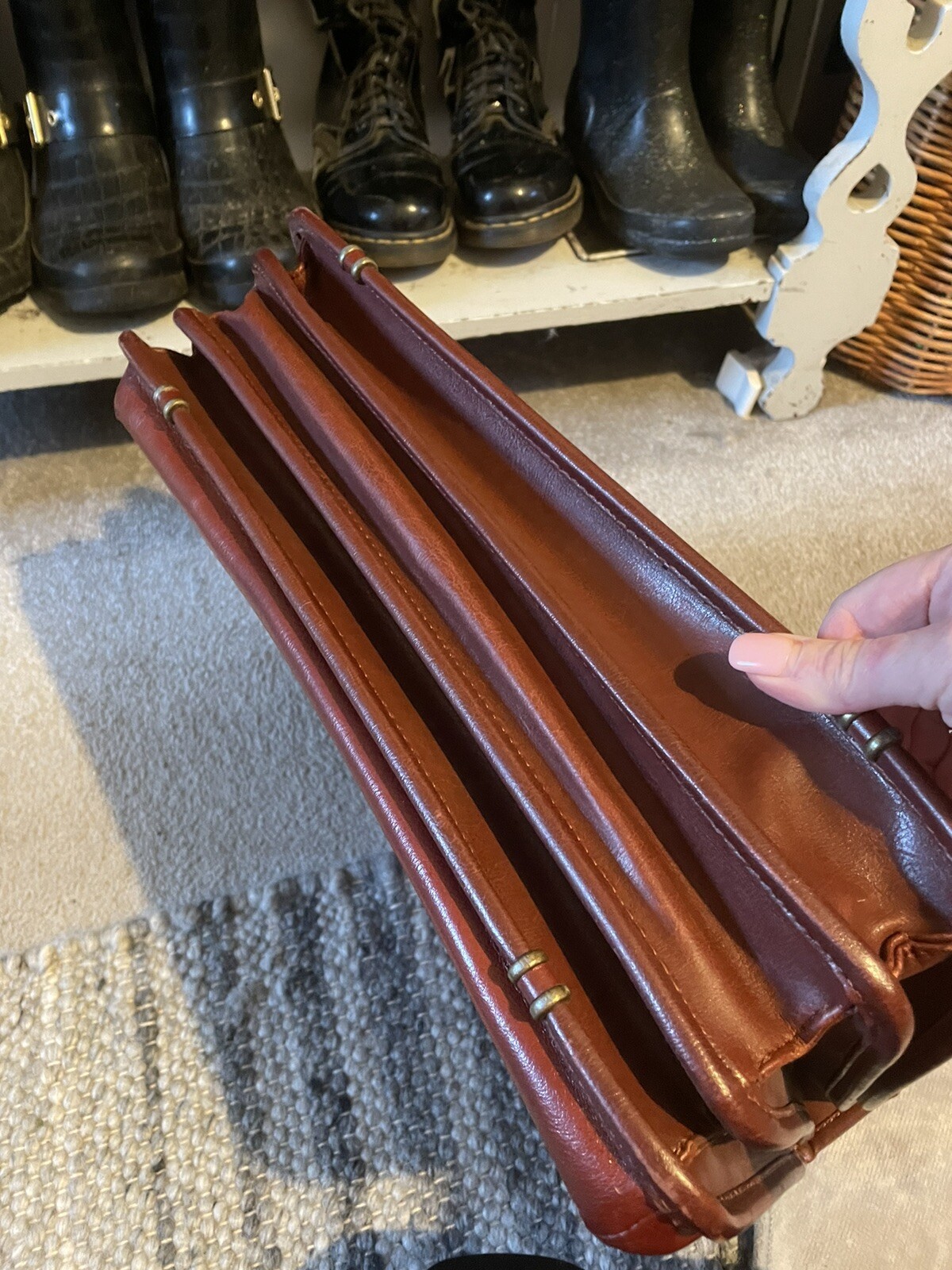 Amazing CONDOTTI Brown Chunky Quality Leather Briefcase Portfolio Work