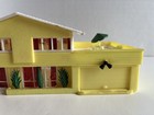 BACHMANN - HO - Contemporary House - Yellow & White Building 2932 - Assembled! — photo 4