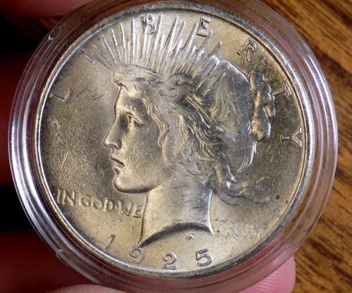 PEACE SILVER DOLLAR 1925 GEM BU BLAZING MS+++++ IN HARD PLASTIC CAPSULE! 90%