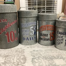 Tin Metal Cans With Lids Set Of 4 Fits Inside To Make 1 With Tags