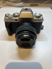 Fujifilm X-T200 Mirrorless Digital Camera with 15-45mm Lens Champagne Gold