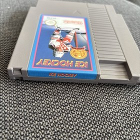 Ice Hockey [Sports | 1 - 2 Players] | Nintendo NES