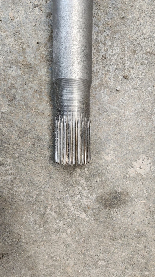 9043570201 Axle Shaft - Mercedes-Benz Sprinter (904-357-02-01) - 5175047AA - Image 2 of 4