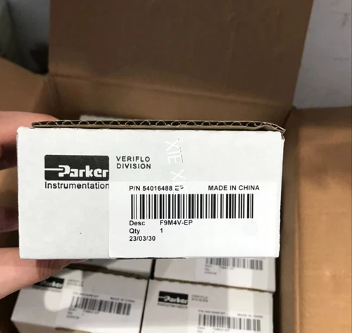 1PCS Parker  F9M4V-EP Brand new Check valves shipping  Via Fedex or DHL