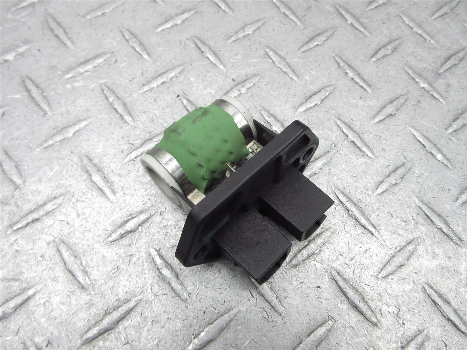 2008 Ferrari F430 Spider LH Left Driver Side Engine Radiator Fan Resistor
