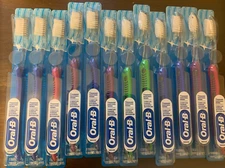 12 Crest Oral-B Indicator Adult 35 Soft Toothbrush Bulk Lot Wholesale