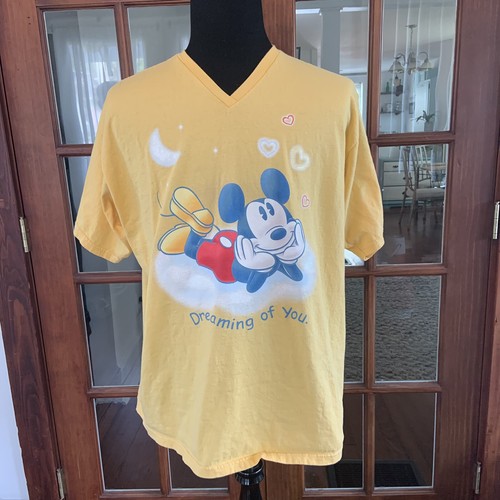 Vintage 1990’s Mickey & Minnie Disney T-Shirt