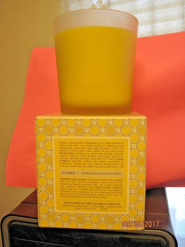 CALDREA SÁNDALO FLOR DE ARROZ #18 8,1 OZ TARRO VELA NUEVO en CAJA ACEITE ESENCIAL Foto 3 de 3