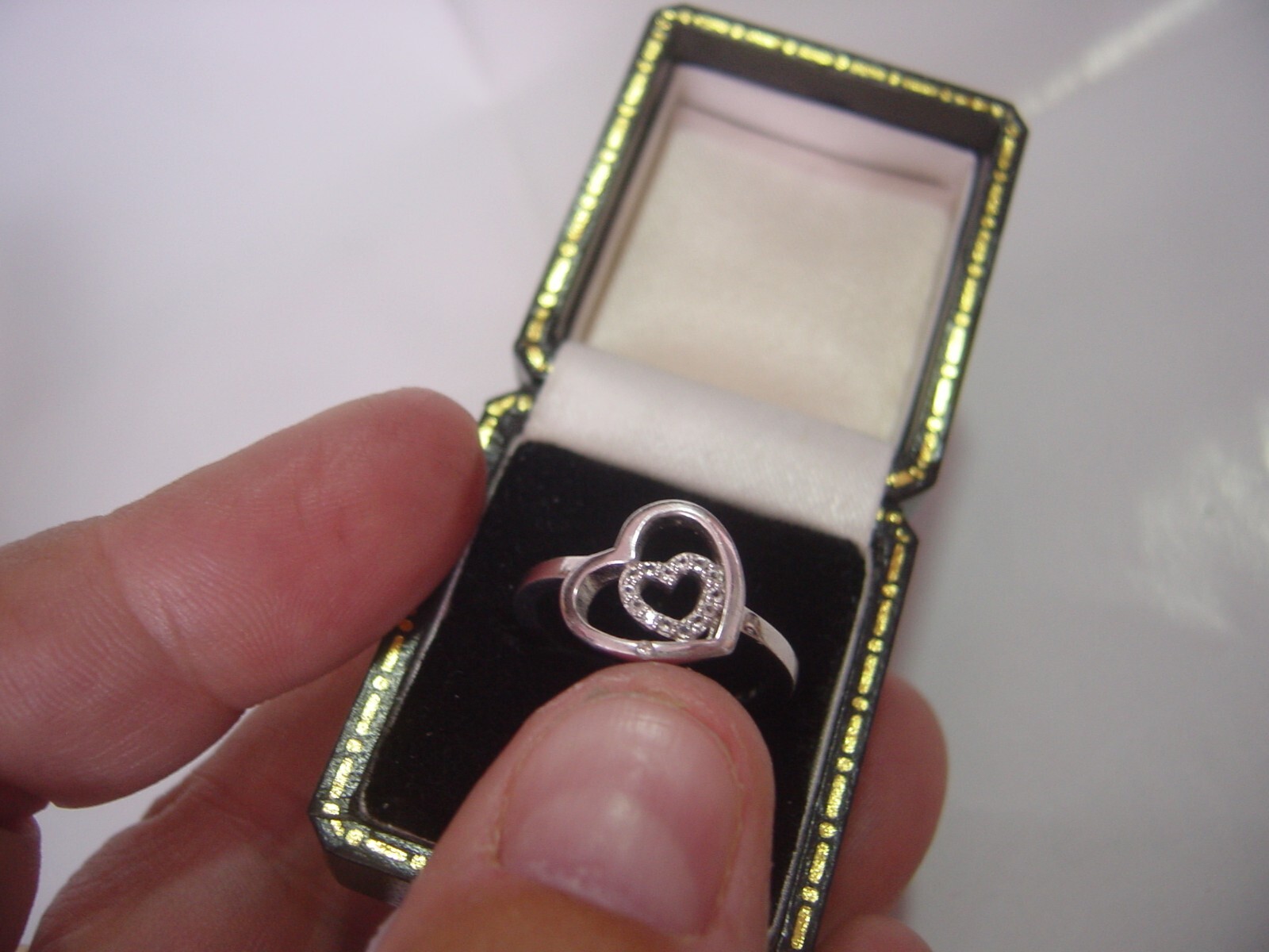 Vintage Solid Silver Ring - Stunning hearts desig… - image 3