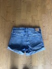 Women’s Aeropostale Distressed Jean Shorts Low Rise Midi Size 4 NBW — photo 4